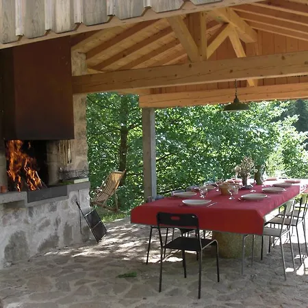 度假居 Ferme Des Poncees *